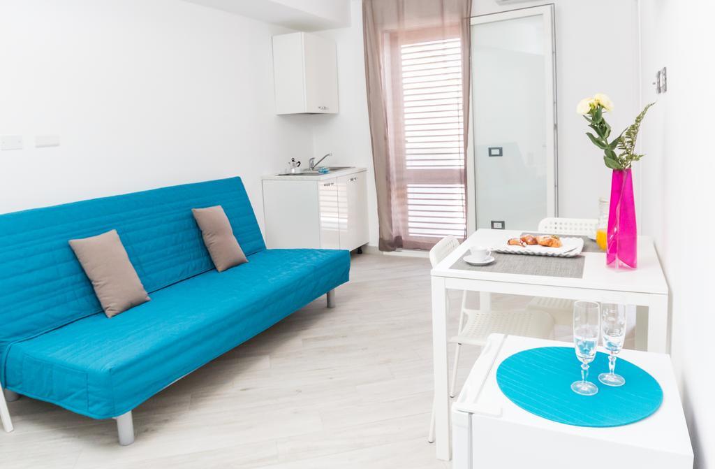 Stanze Del Mare Bed & Breakfast Balestrate Exterior photo